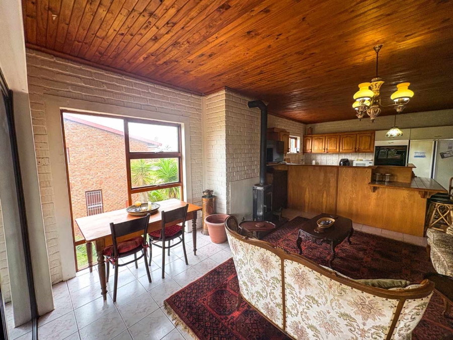 4 Bedroom Property for Sale in Stilbaai Wes Western Cape